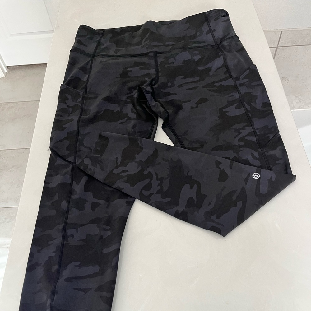 lululemon black camo leggings